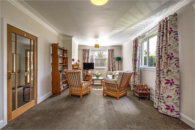 19 Aldie Crescent, Darnick, Melrose, TD6 9AY - image 4