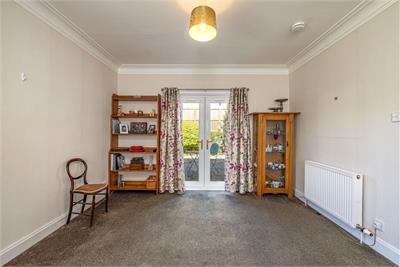 19 Aldie Crescent, Darnick, Melrose, TD6 9AY - image 6