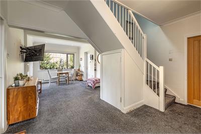 19 Aldie Crescent, Darnick, Melrose, TD6 9AY - image 8