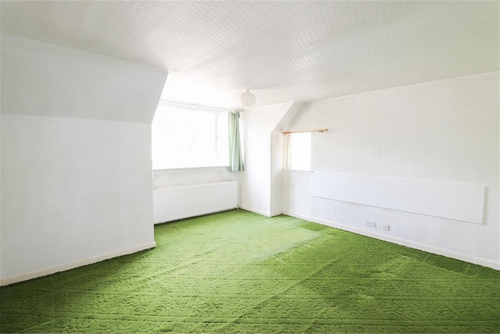 44 Dunmuir Road,
Castle Douglas,
DG7 1LQ - image 11