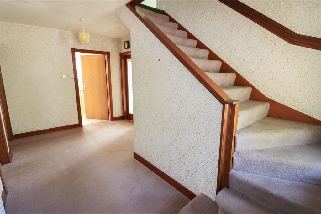 44 Dunmuir Road,
Castle Douglas,
DG7 1LQ - image 10