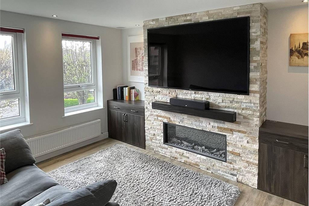 55/3 Orchard Brae Gardens, , Edinburgh, EH4 2UQ - image 3