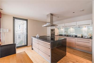 8/2 Eyre Place, Edinburgh, EH3 5EP - image 12