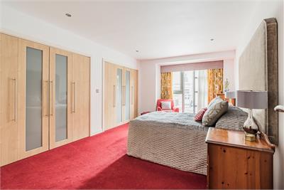8/2 Eyre Place, Edinburgh, EH3 5EP - image 4