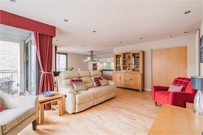 8/2 Eyre Place, Edinburgh, EH3 5EP - image 9
