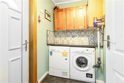 38 Pentland Crescent, Rosewell, EH24 9BJ - image 7