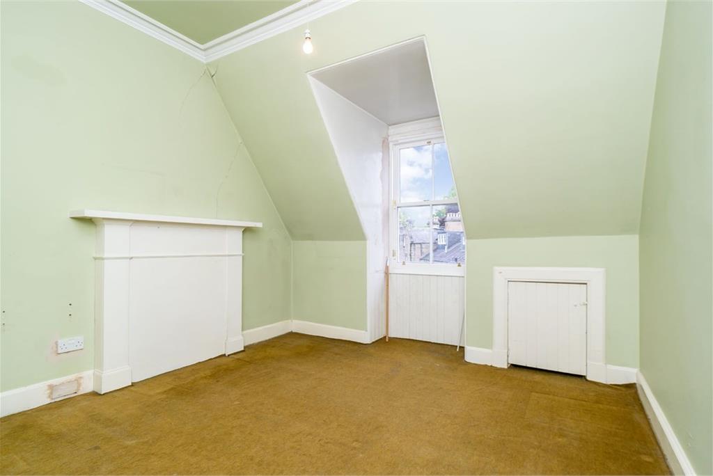 13/3 Murrayfield Avenue,
Edinburgh,
EH12 6AU - image 14