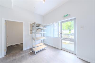 3 The Knowes, Kelso, TD5 7BH - image 6