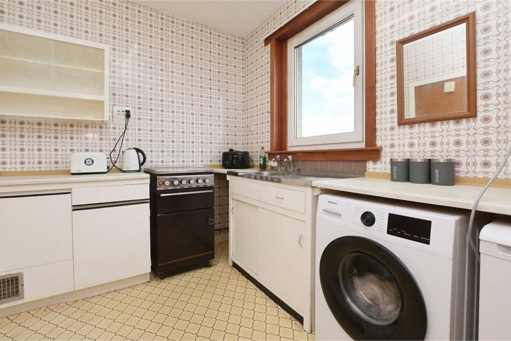 9 South Marshall Street, Grangemouth, FK3 8LR - image 6