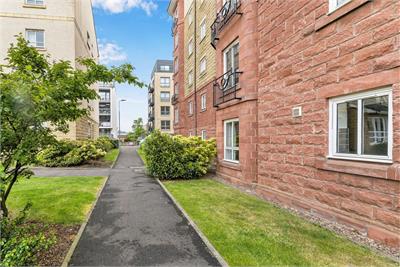 90/4 McDonald Road, Bellevue, Edinburgh, EH7 4NU - image 14