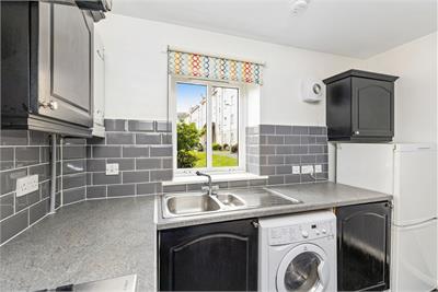 90/4 McDonald Road, Bellevue, Edinburgh, EH7 4NU - image 6