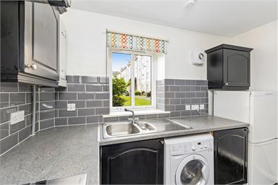 90/4 McDonald Road, Bellevue, Edinburgh, EH7 4NU - image 6