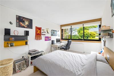 2/5 Fettes Rise, Inverleith, Edinburgh, EH4 1QH - image 12