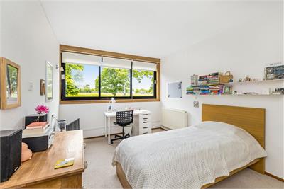 2/5 Fettes Rise, Inverleith, Edinburgh, EH4 1QH - image 15