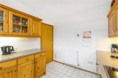 2/5 Fettes Rise, Inverleith, Edinburgh, EH4 1QH - image 5