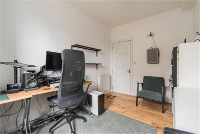 132a St John's Road, Edinburgh, EH12 8AX - image 9