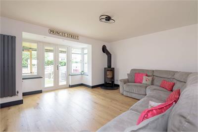 3 Steadings Crescent, Dunbar, EH42 1GR - image 2
