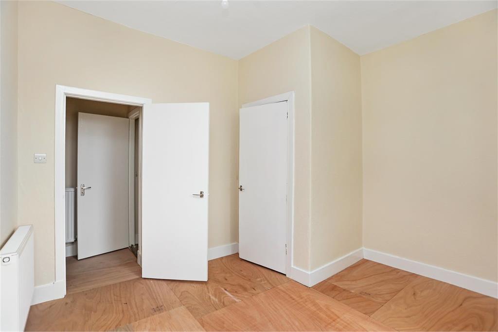 30 (2F4)
30 Balfour Street,
Edinburgh,
EH6 5EP - image 5