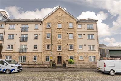 8/6 Tower Street, Edinburgh, EH6 7BY - image 2