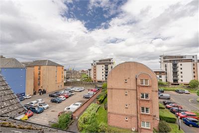 8/6 Tower Street, Edinburgh, EH6 7BY - image 40