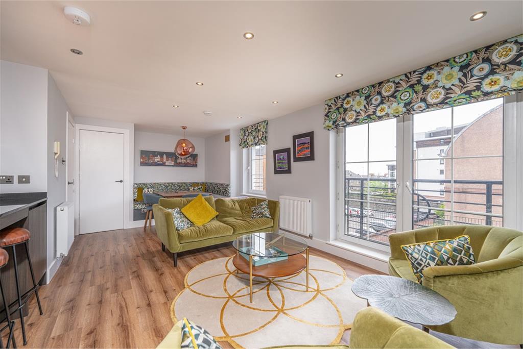 8/6 Tower Street,
Edinburgh,
EH6 7BY - image 6