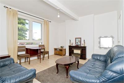 14/3 Hutchison Crossway, Chesser, Edinburgh, EH14 1RT - image 2