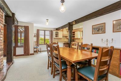 15 Brae Park Road, Cramond, Edinburgh, EH4 6DP - image 2