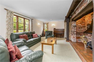 15 Brae Park Road, Cramond, Edinburgh, EH4 6DP - image 1