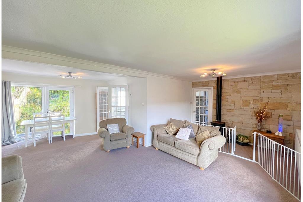 5 Sandhaven,
Sandbank,
Dunoon,
PA23 8QN - image 5