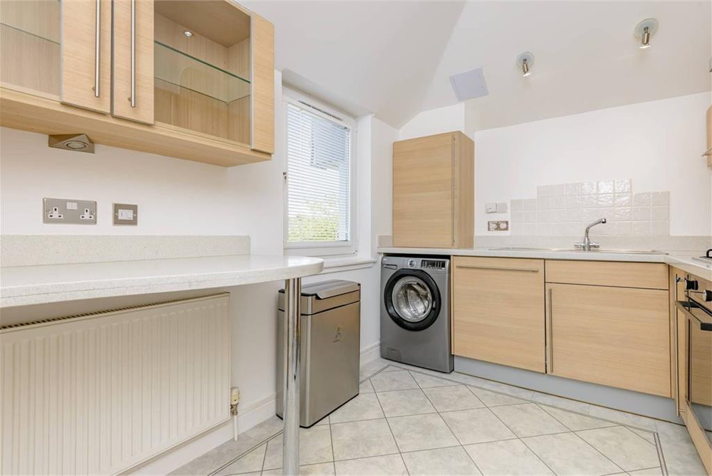 14/7 Howden Hall Road,
Edinburgh,
EH16 6PQ - image 6