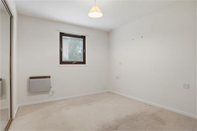 Flat 1 Chartwell House, 4b Churchill, Morningside, EDINBURGH, EH10 4BQ - image 7