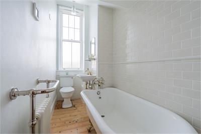 9/2 Plewlands Terrace, Edinburgh, EH10 5JX - image 11