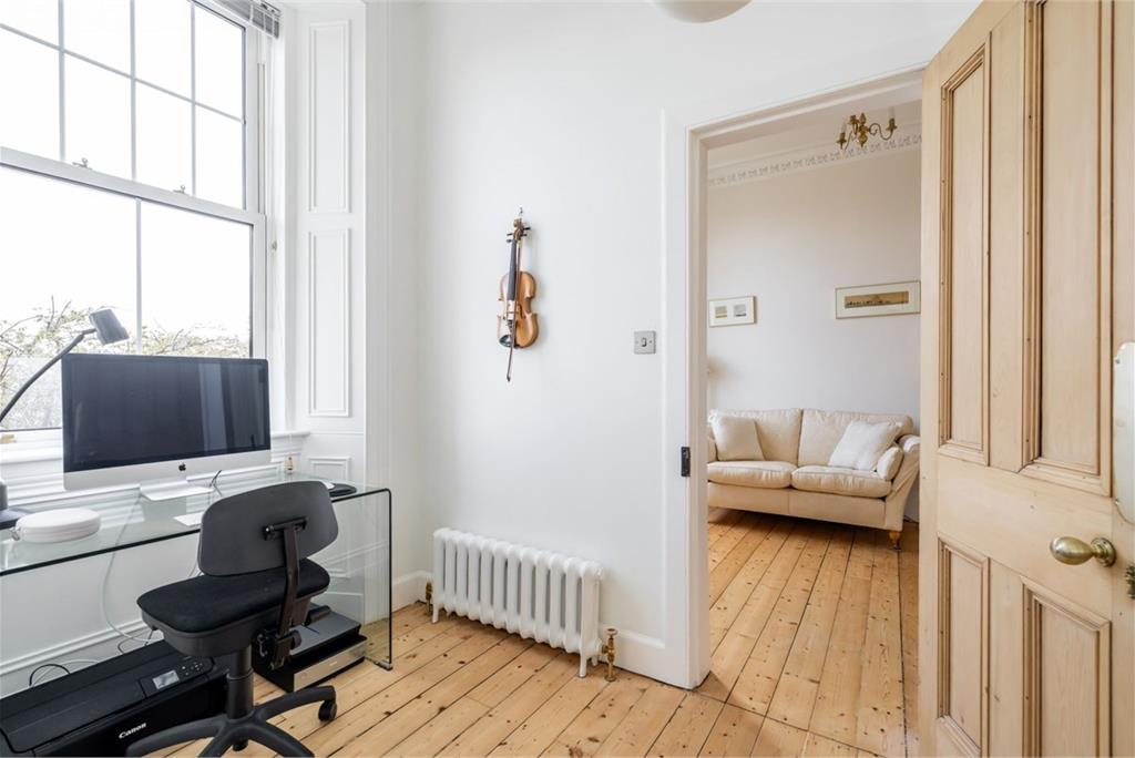 9/2 Plewlands Terrace, Edinburgh, EH10 5JX - image 10