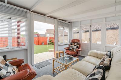 44 Fauldburn, Edinburgh, EH12 8YH - image 6
