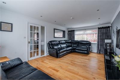 44 Fauldburn, Edinburgh, EH12 8YH - image 7