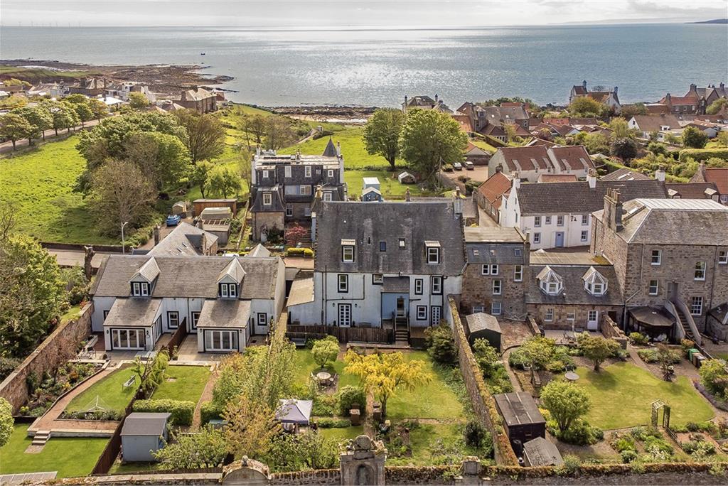Flat A, Denburn House,
1 Marketgate North, Crail,
Crail,
Anstruther,
KY10 3TQ - image 14