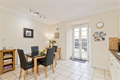 Flat A, Denburn House, 1 Marketgate North, Crail, Crail, Anstruther, KY10 3TQ - image 5