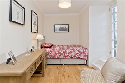 Flat A, Denburn House, 1 Marketgate North, Crail, Crail, Anstruther, KY10 3TQ - image 7