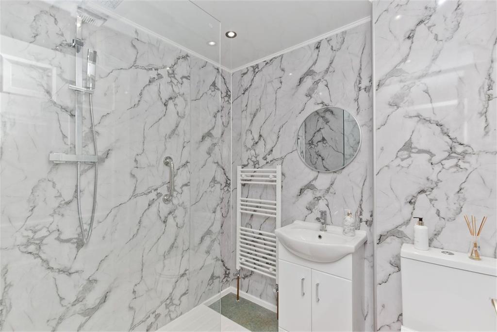 2 Greenacre,
Balmullo,
St. Andrews,
KY16 0DG - image 13