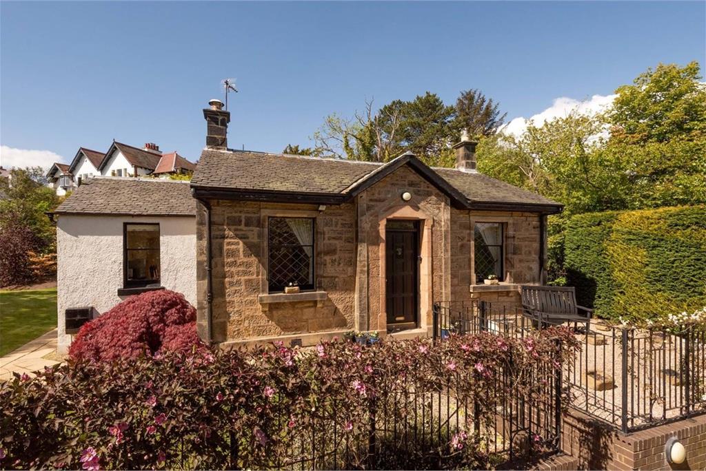 5 Spylaw Bank Road, Edinburgh, EH13 0JW - image 4
