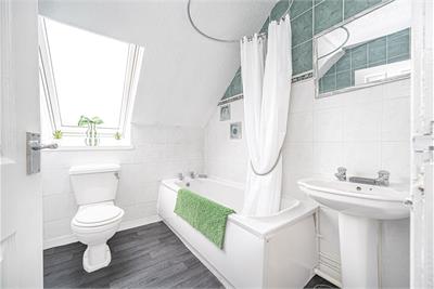 310b, High Street, Cowdenbeath, KY4 9NT - image 12