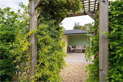 Pinnacle Burn Cottage, Pinnacle,
Ancrum,
Jedburgh,
TD8 6UP - image 33