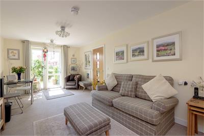 8 Tantallon Court, North Berwick, EH39 5QF - image 3