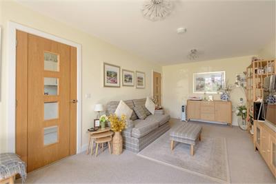 8 Tantallon Court, North Berwick, EH39 5QF - image 5
