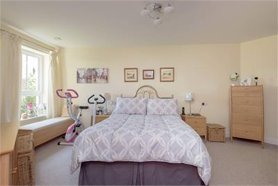 8 Tantallon Court, North Berwick, EH39 5QF - image 10