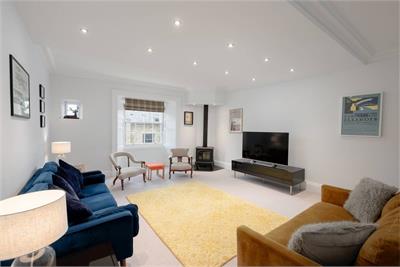 8b Northumberland Street South East Lane, Edinburgh, EH3 6LP - image 2