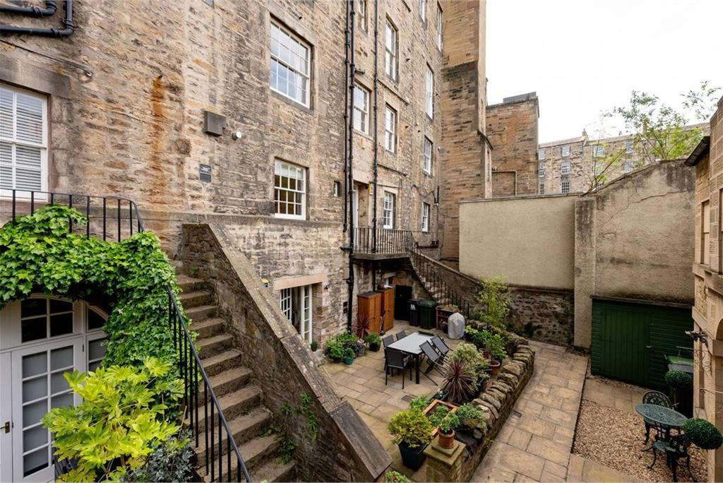 8b Northumberland Street South East Lane,
Edinburgh,
EH3 6LP - image 27