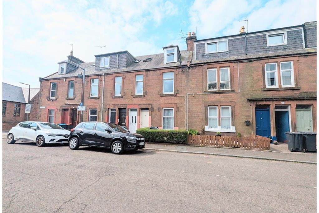 11 Wallace Street,
Dumfries,
DG1 2LP - image 1