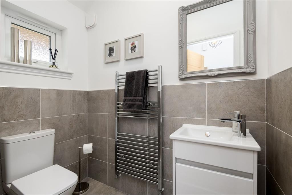 1 Lady Foulis Road,
Foodieash,
Cupar,
KY15 4FA - image 13