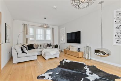 1 Lady Foulis Road,
Foodieash,
Cupar,
KY15 4FA - image 5